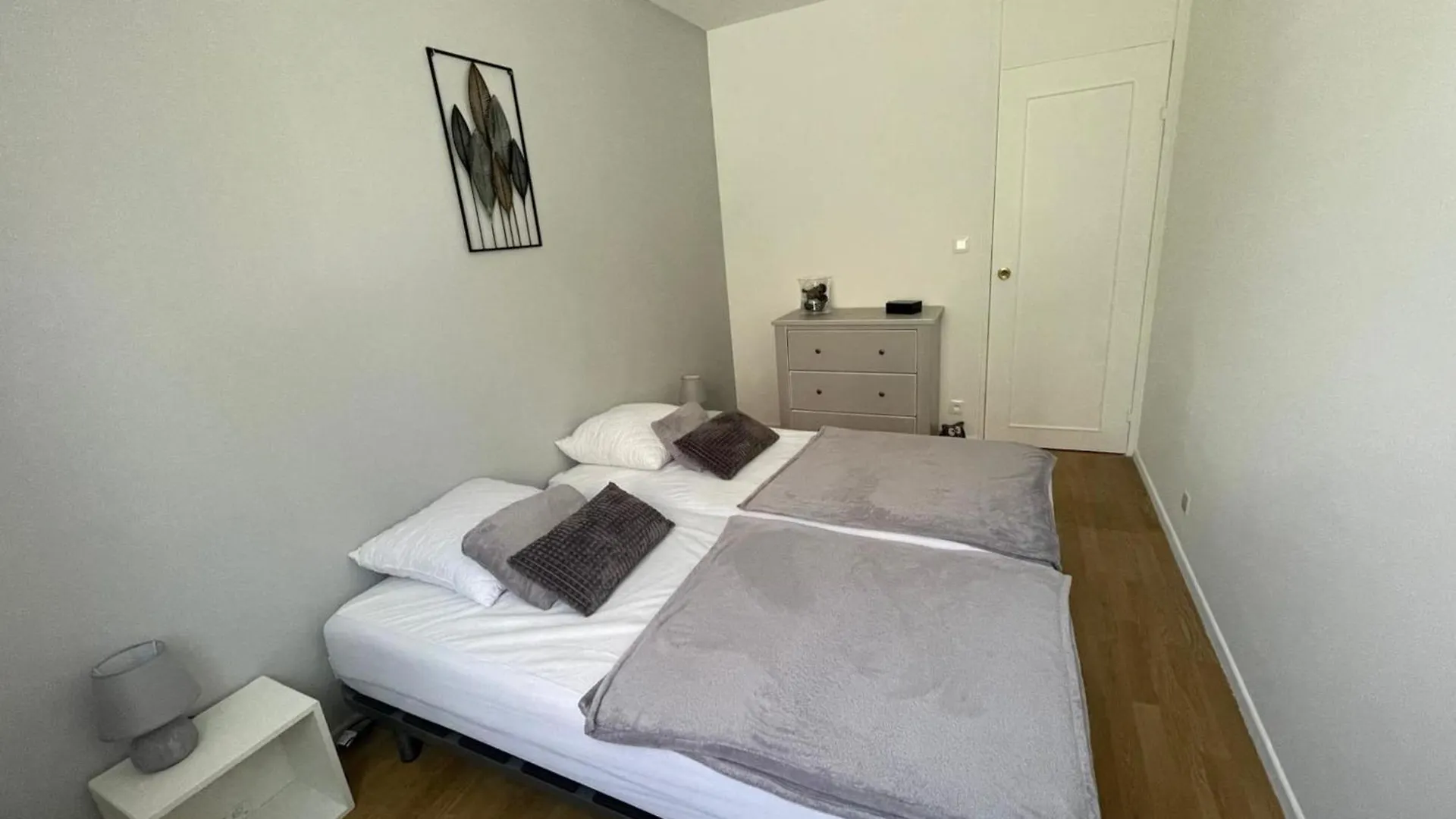 Beautiful And Spacious House Near The Sea Frejus 0*,