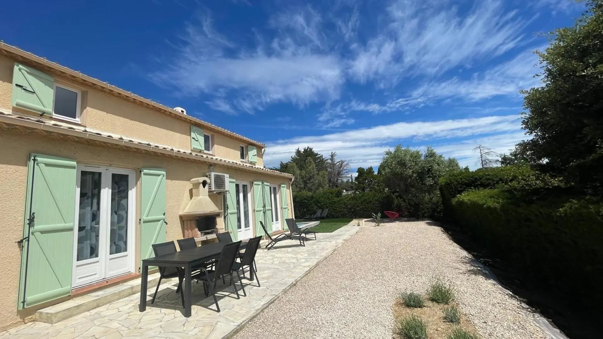 Beautiful And Spacious House Near The Sea Frejus 0*,  France